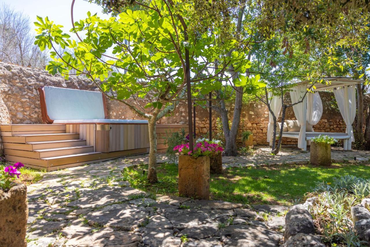 Badia Del Casale Bed & Breakfast อูเจนโต ภายนอก รูปภาพ