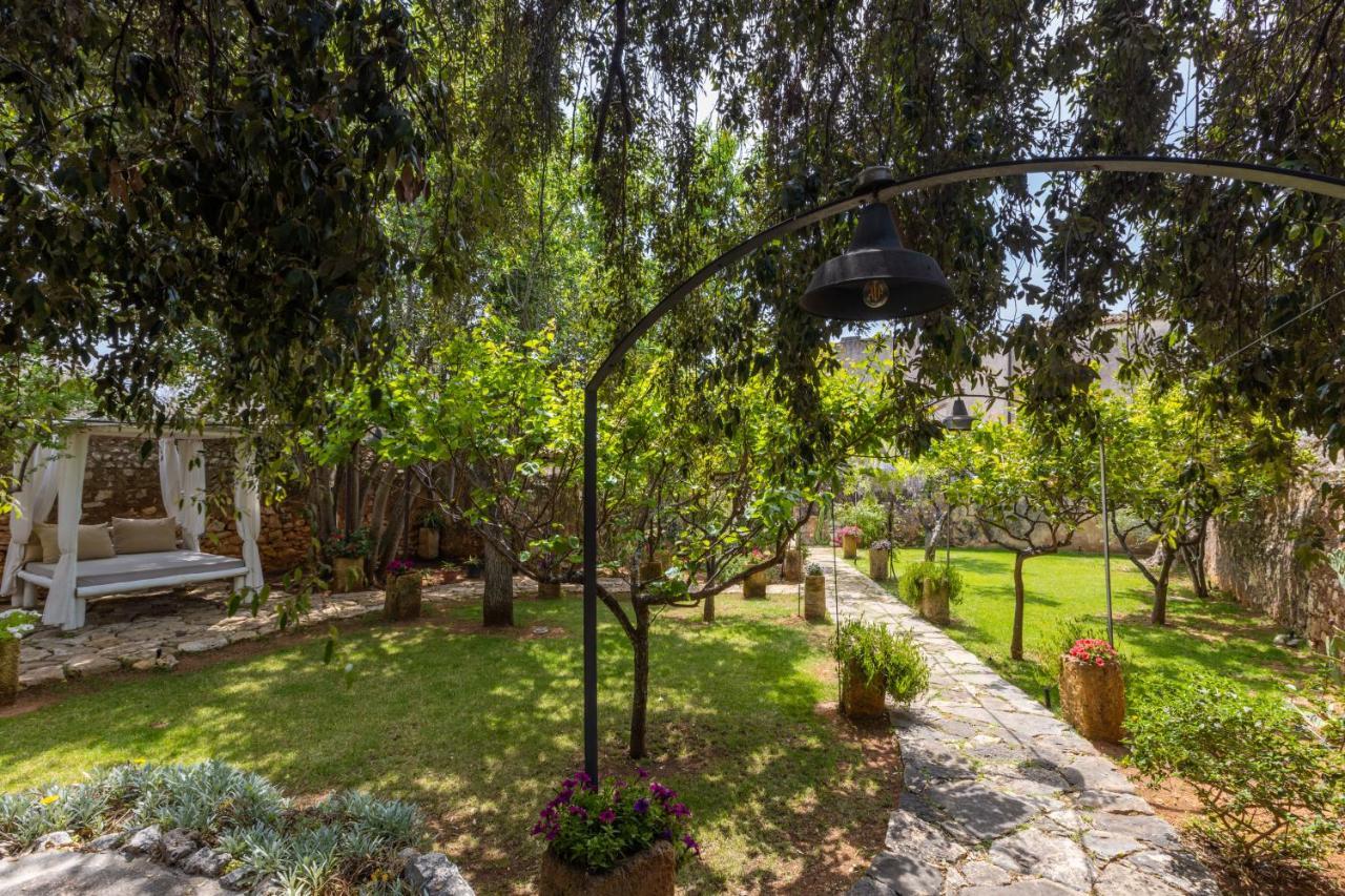 Badia Del Casale Bed & Breakfast อูเจนโต ภายนอก รูปภาพ
