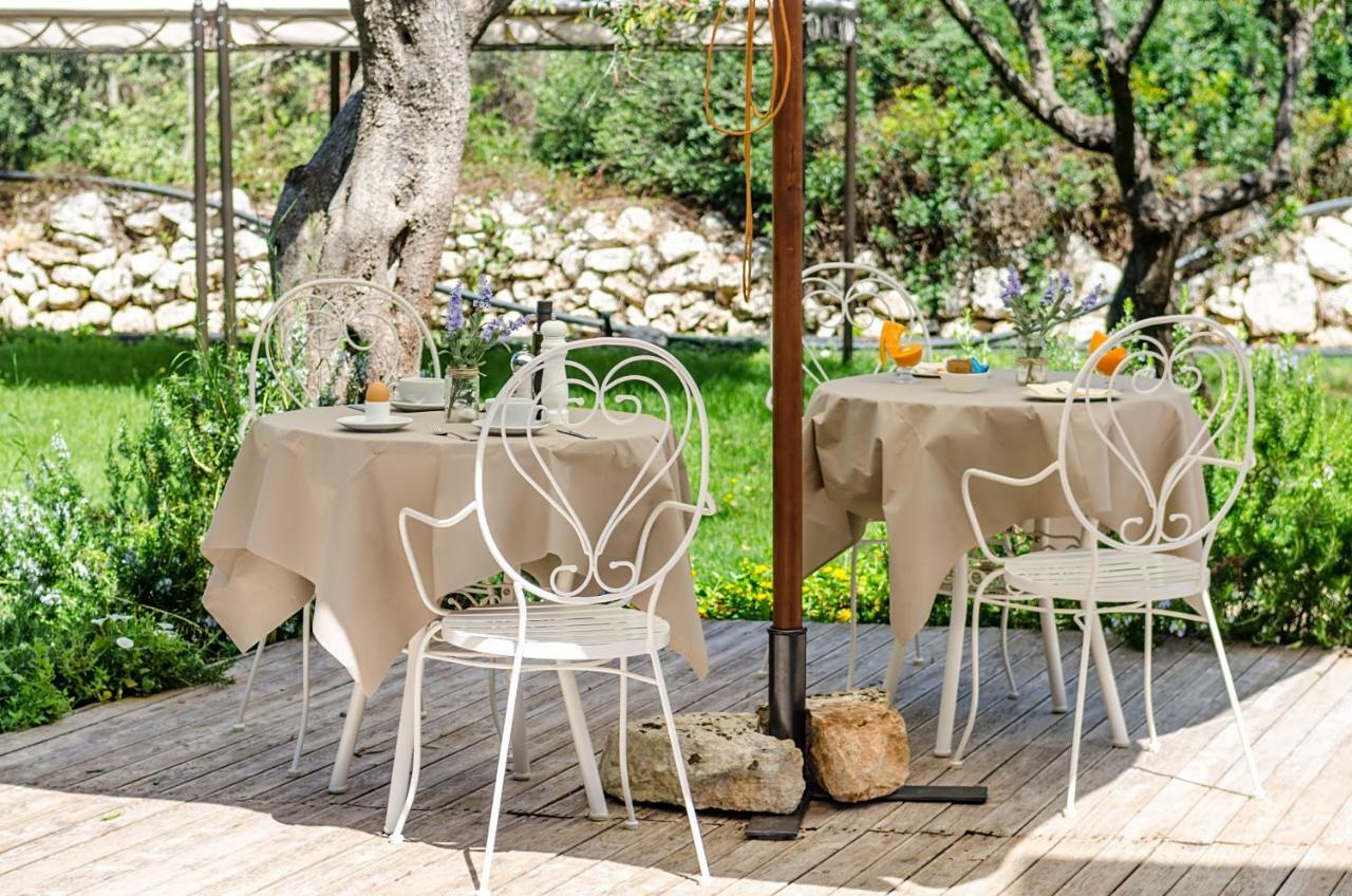 Badia Del Casale Bed & Breakfast อูเจนโต ภายนอก รูปภาพ